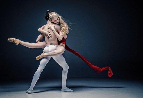 Maigrir du ventre : les meilleures danses pour perdre du ventre